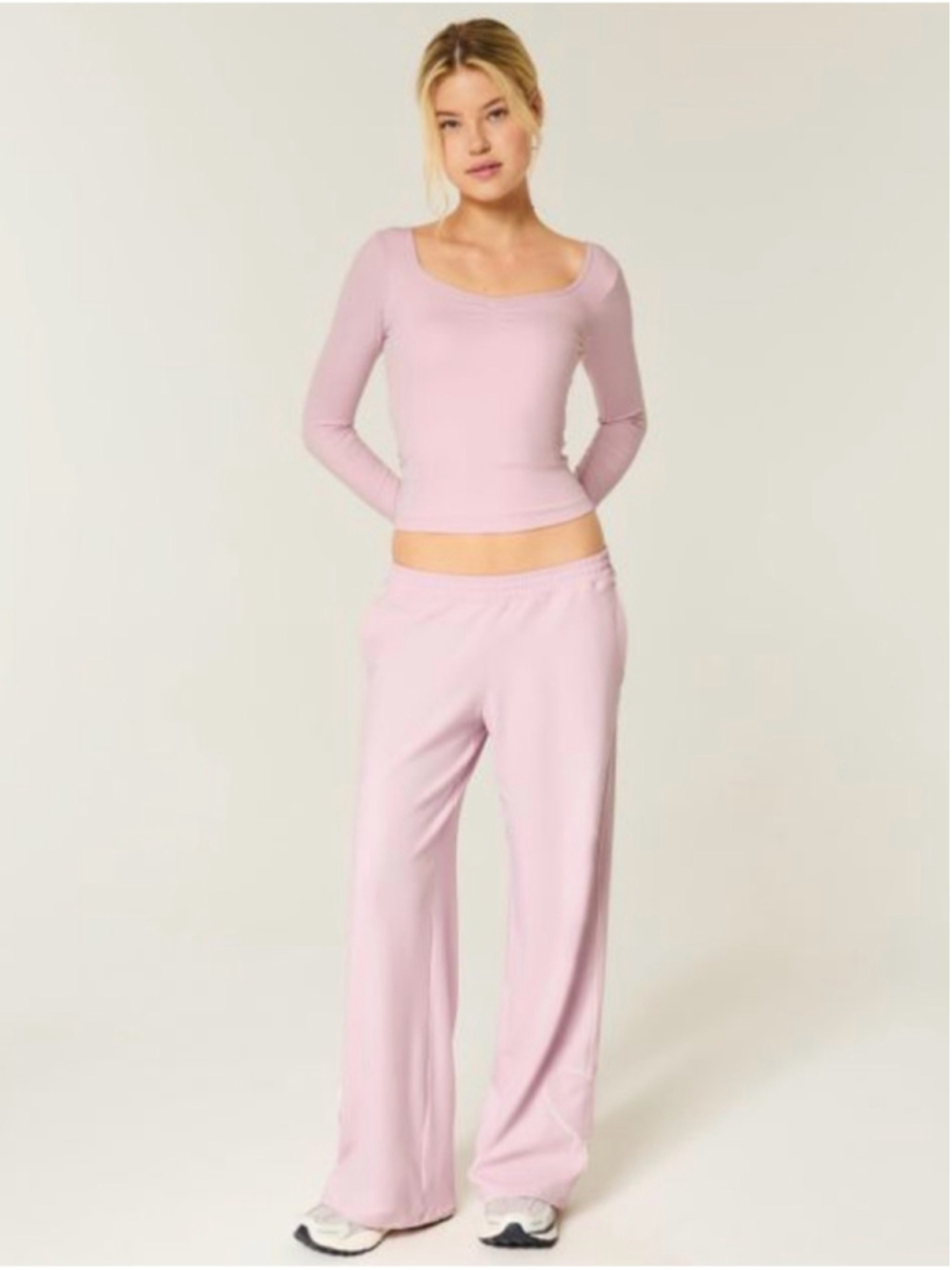 Hollister Women's Pink Gilly Hicks Active Recharge Heart-tipped Baggy Pants L